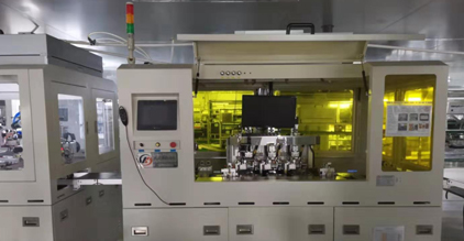 Fully automatic displayscreen producton lines